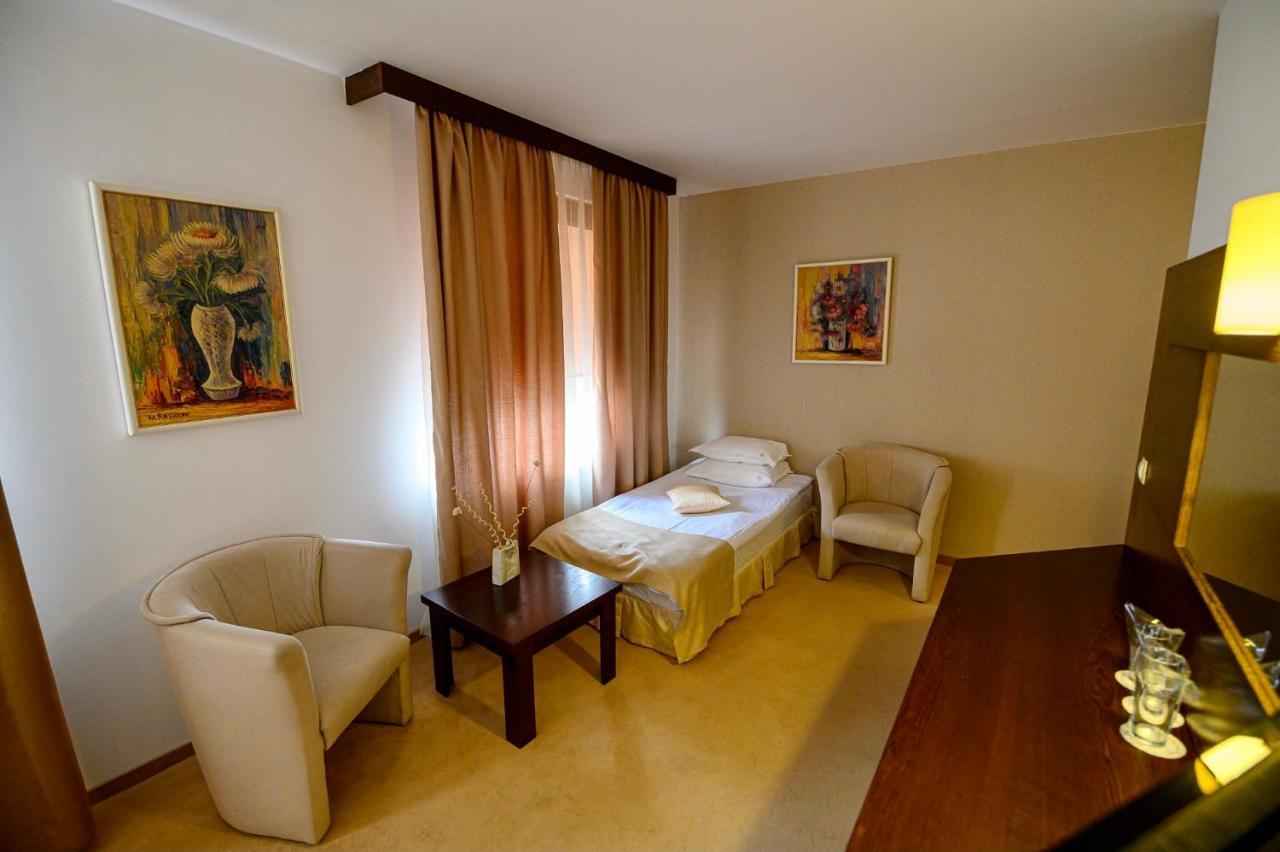 Boutique Hotel L Do Rado Sofia Exterior photo